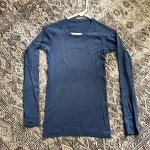 Lululemon long sleeve Swiftly Tech